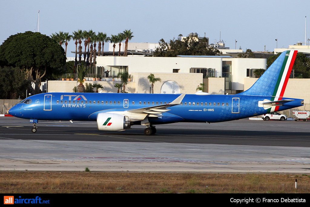 EI-HHS · Airbus A220-300 · MLA / LMML