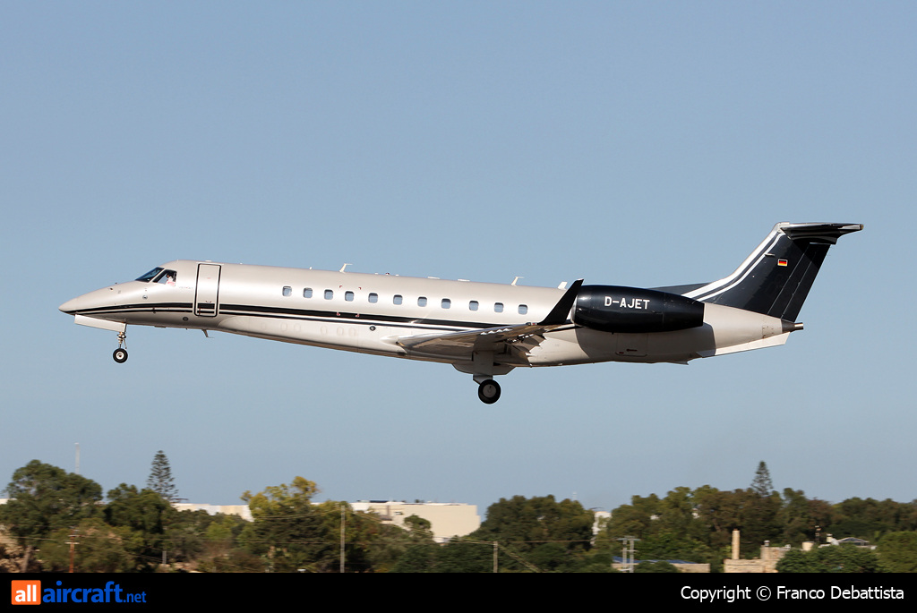 D-AJET · Embraer ERJ-135BJ Legacy 650 · MLA / LMML