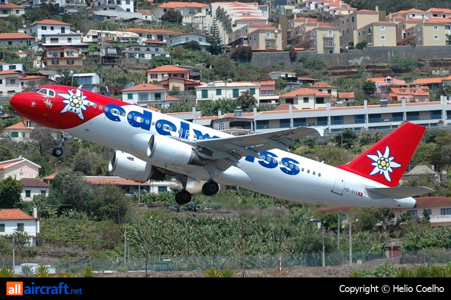 HB-IHX · Airbus A320-214 · (FNC / LPMA)