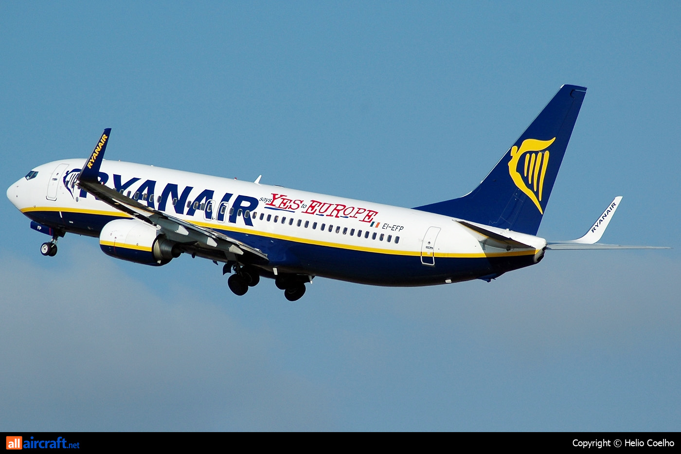 EI-EFP · Boeing 737-8AS · (OPO / LPPR)