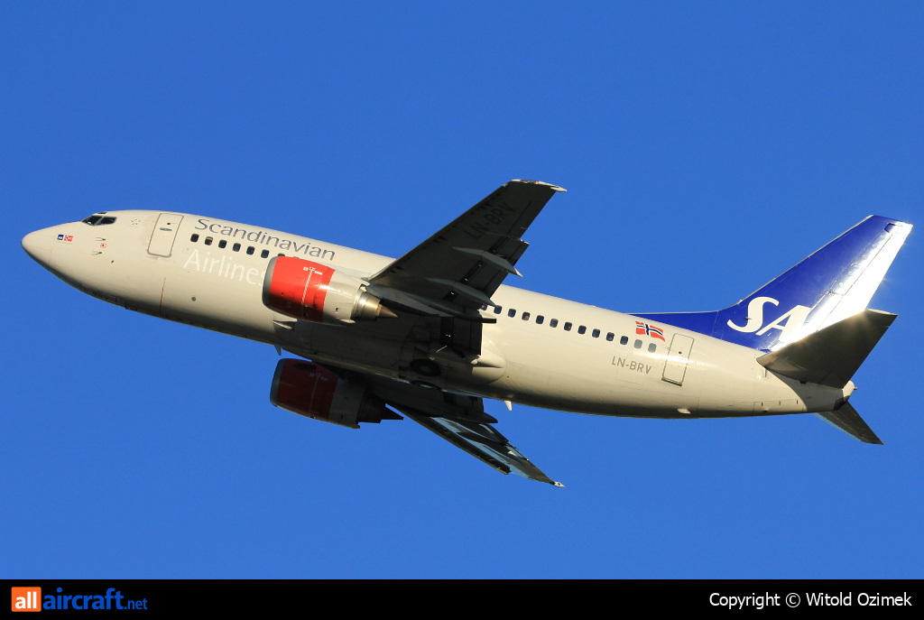 LN-BRV · Boeing 737-505 · (SVG / ENZV)