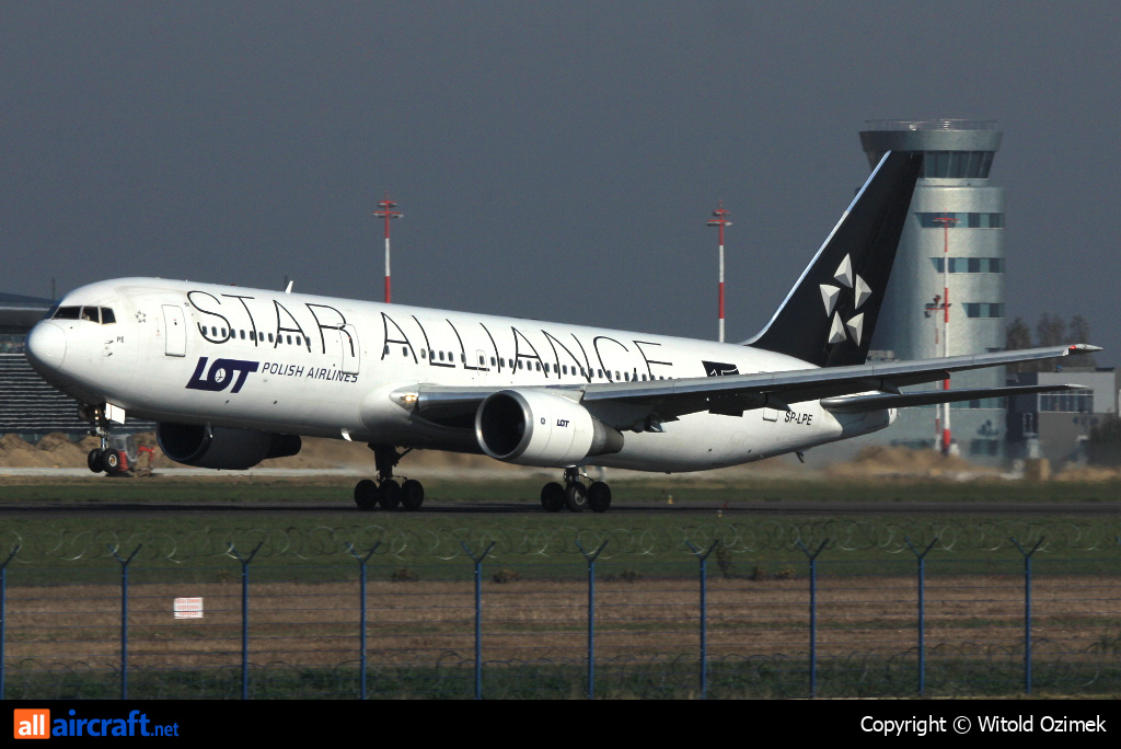 SP-LPE · Boeing 767-341/ER · (RZE / EPRZ)