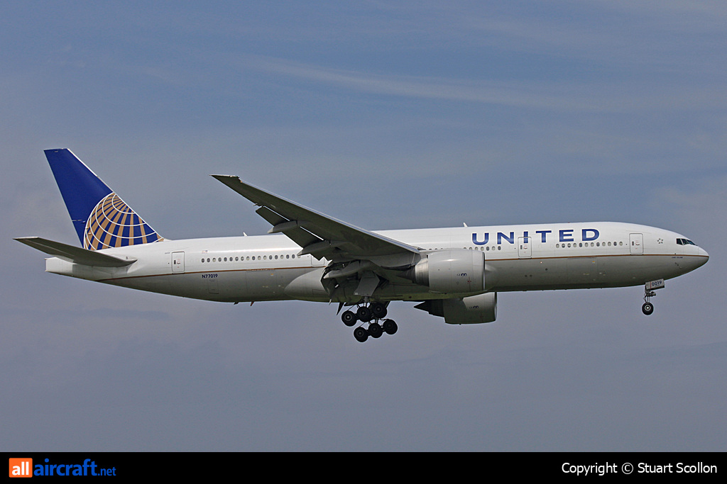 N77019 · Boeing 777-224/ER · (NRT / RJAA)