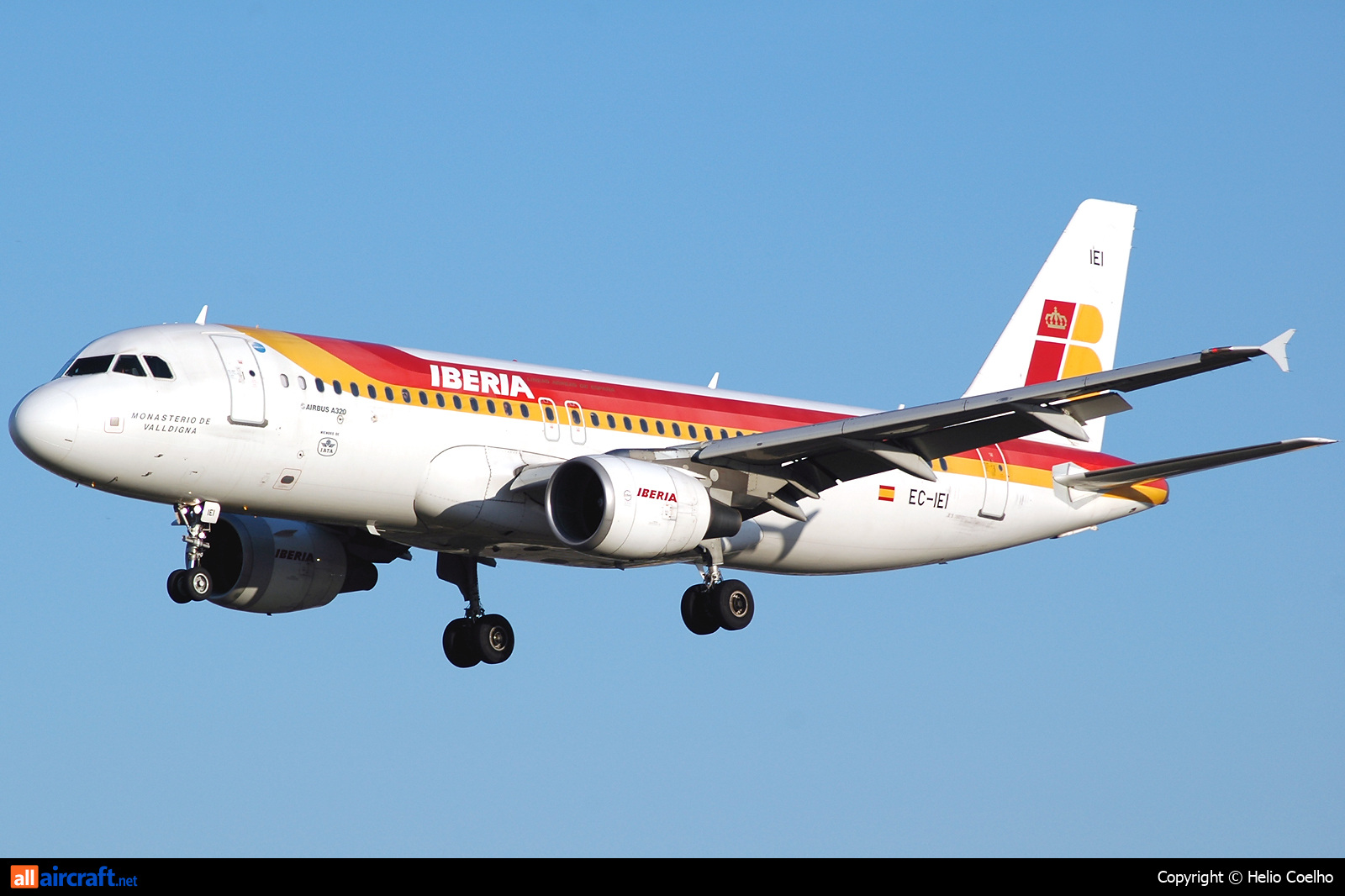 EC-IEI · Airbus A320-214 · (LIS / LPPT)