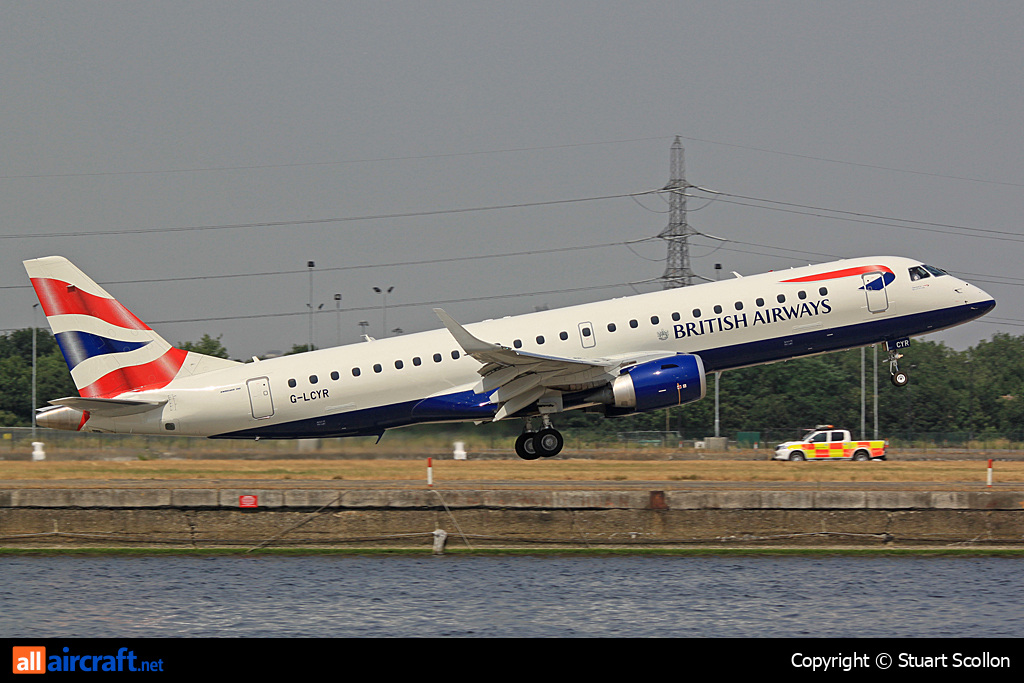 G-LCYR · Embraer 190-100SR · (LCY / EGLC)