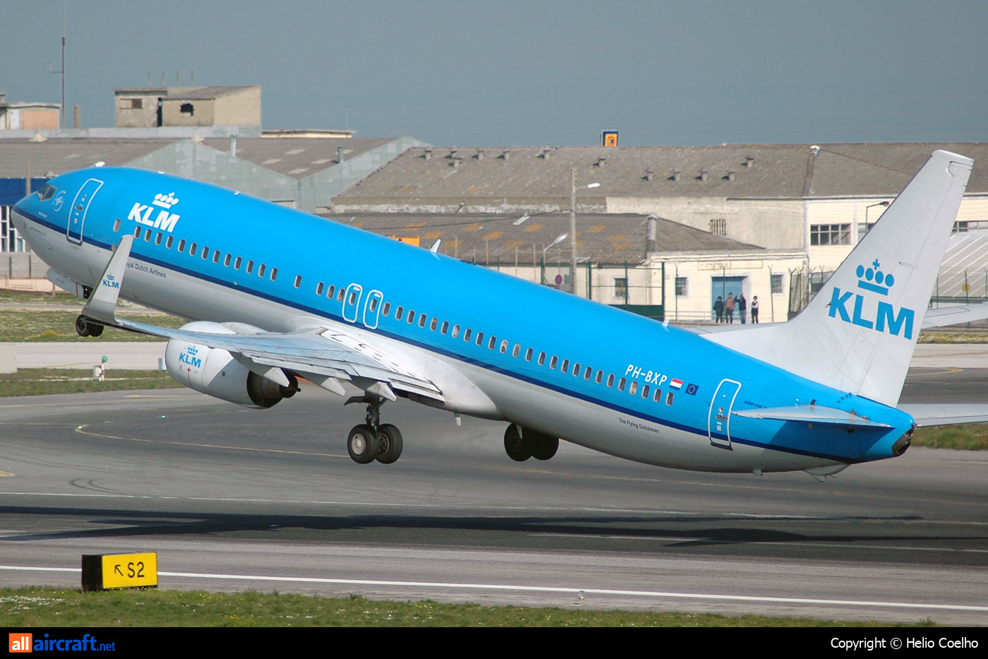 PH-BXP · Boeing 737-9K2(WL) · (LIS / LPPT)