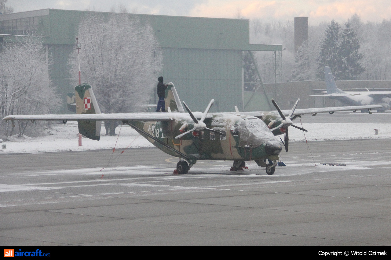 0218 · PZL-Mielec M-28B Bryza · (KRK / EPKK)