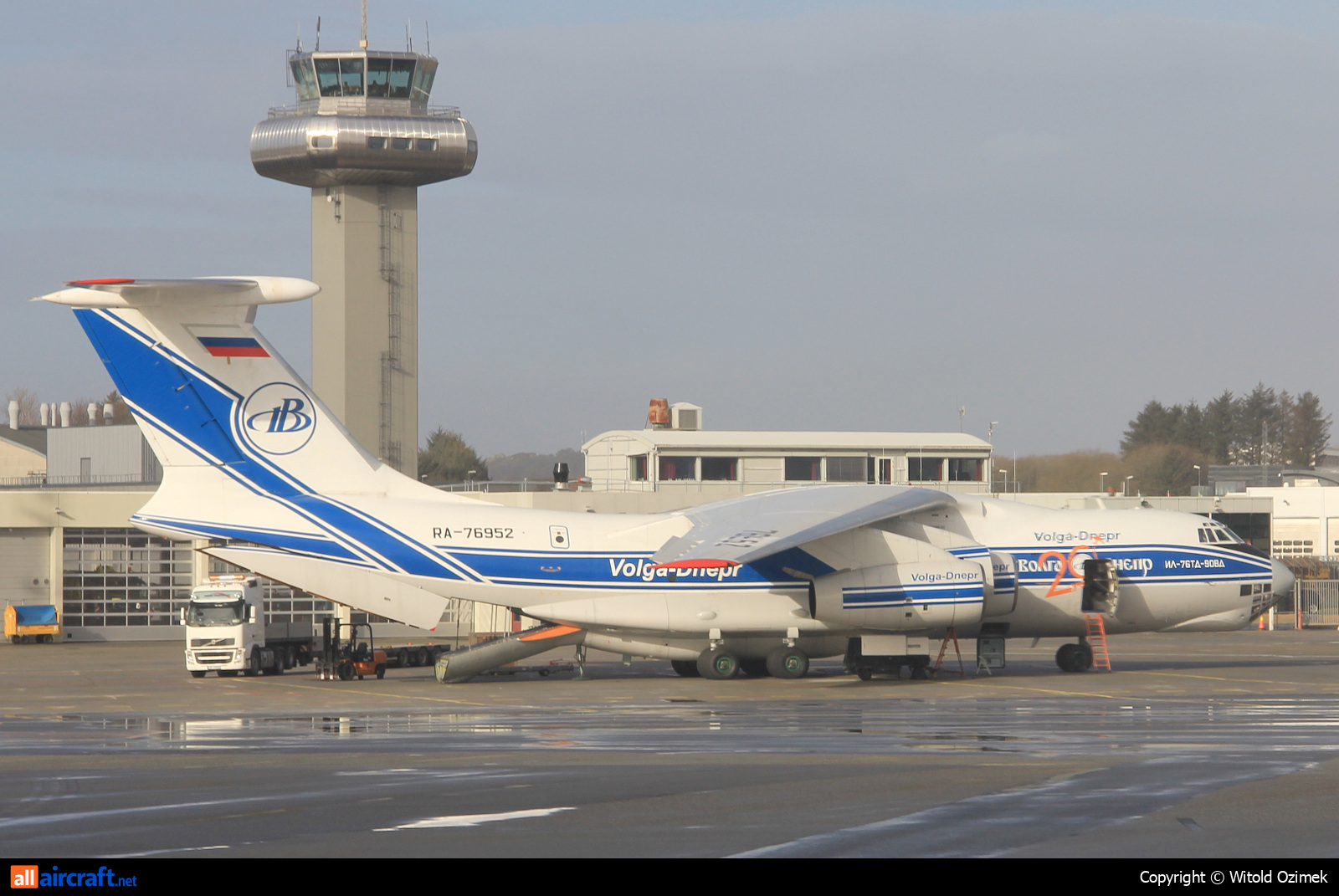 RA-76952 · Ilyushin Il-76TD-90VD · (SVG / ENZV)