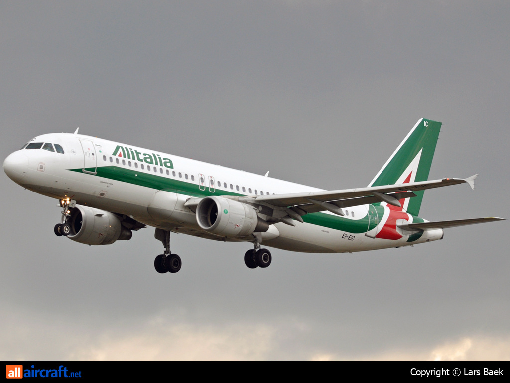 EI-EIC · Airbus A320-216 · (CPH / EKCH)