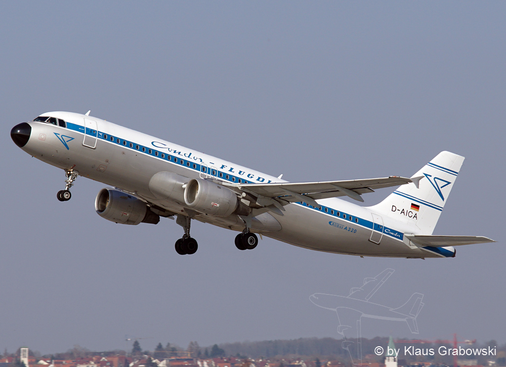 D-AICA · Airbus A320-212 · (FCO / LIRF)