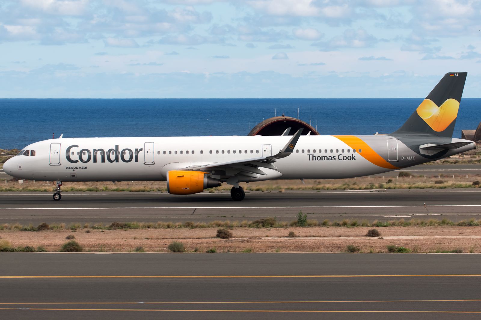 D-AIAE · Airbus A321-211(WL) · (LPA / GCLP)