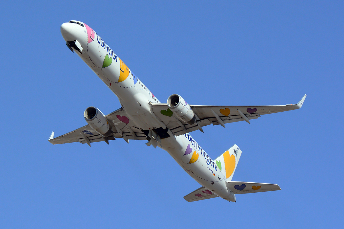 D-ABON · Boeing 757-330 · (LPA / GCLP)