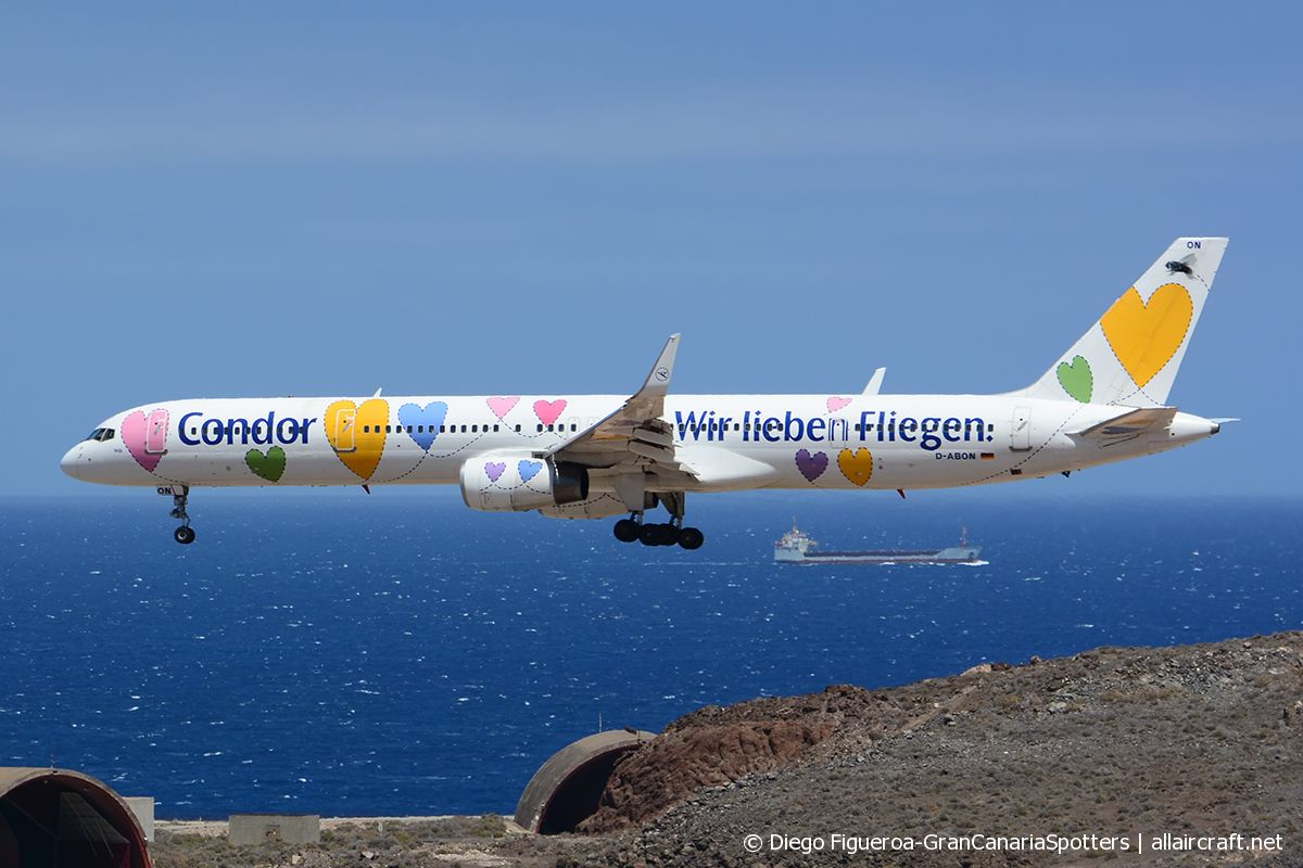 D-ABON · Boeing 757-330(WL) · (LPA / GCLP)