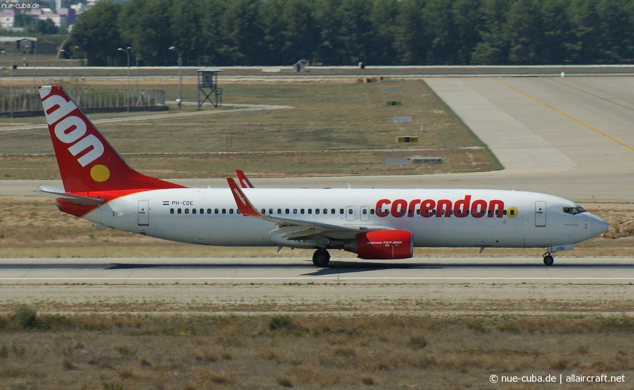 PH-CDE · Boeing 737-8GQ(WL) · (AYT / LTAI)
