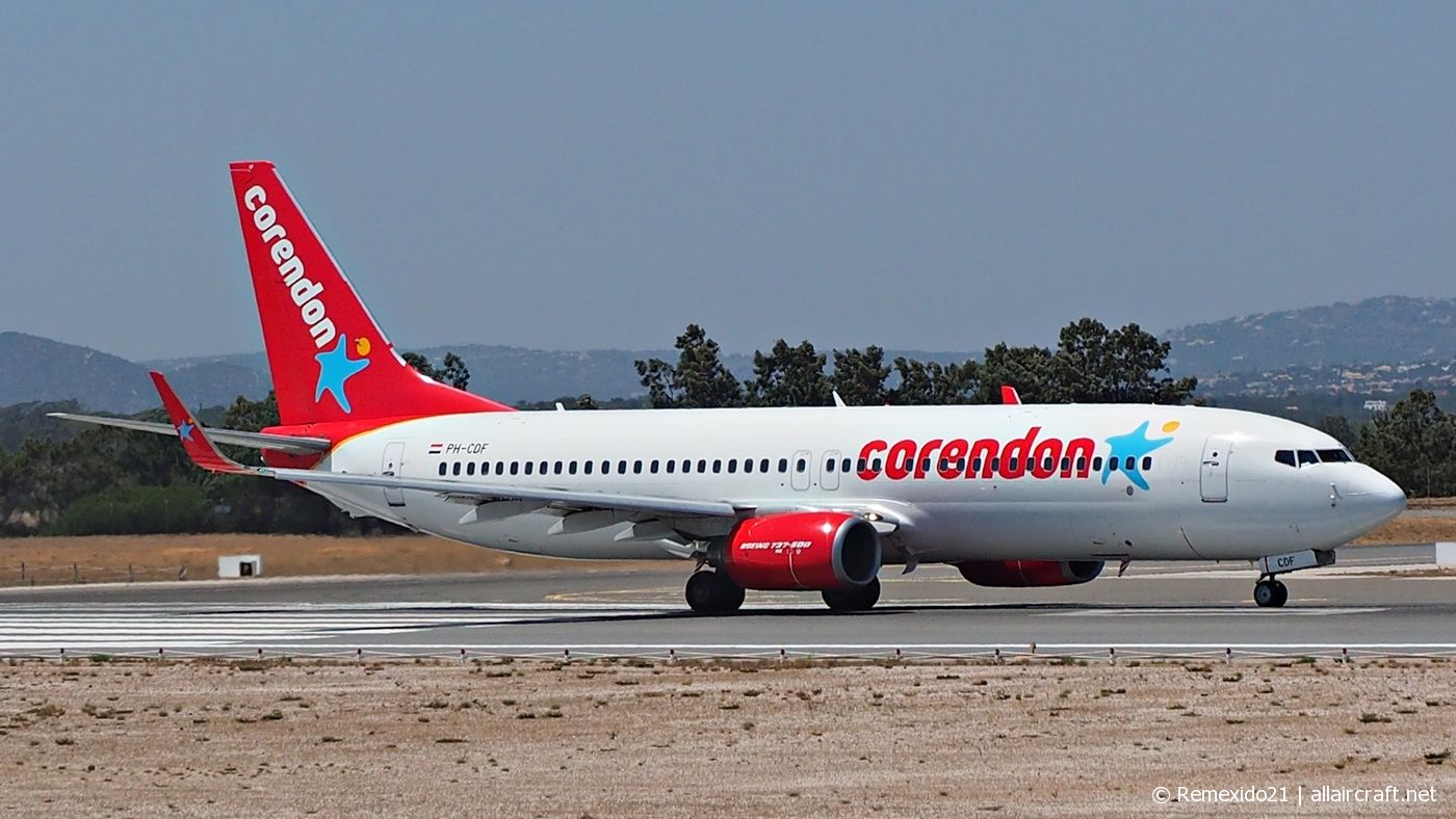 PH-CDF · Boeing 737-804(WL) · (FAO / LPFR)