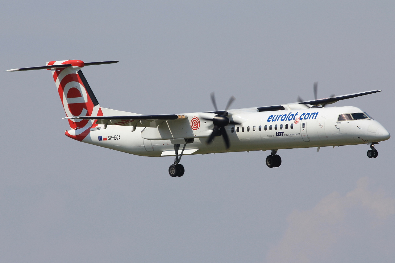 SP-EQA · Bombardier Dash 8-Q402 · (RZE / EPRZ)