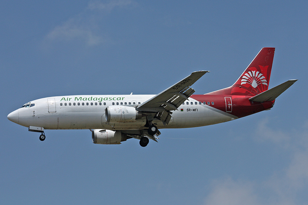 5R-MFI · Boeing 737-3Q8 · (JNB / FAOR)