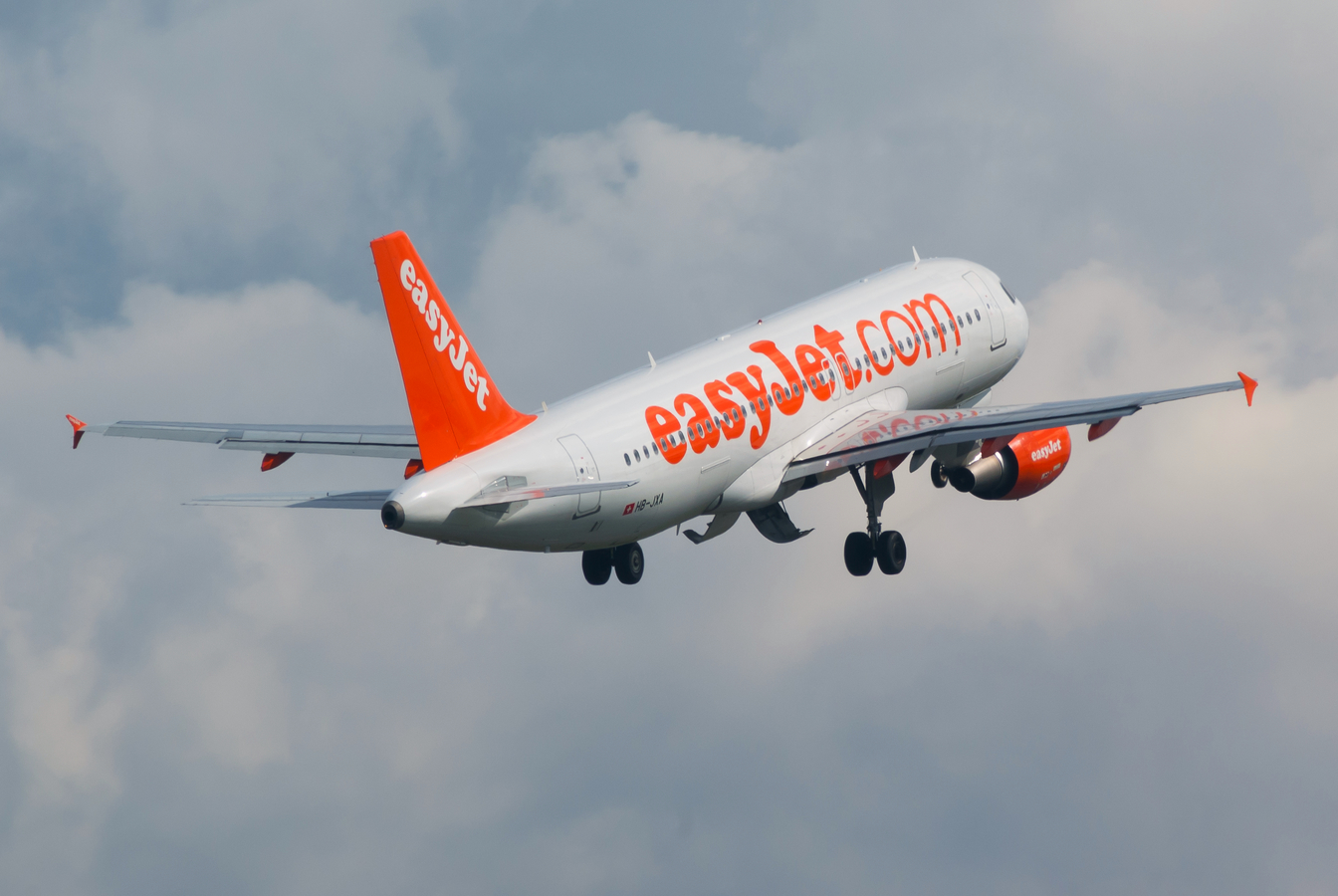 HB-JXA · Airbus A320-214 · (OPO / LPPR)