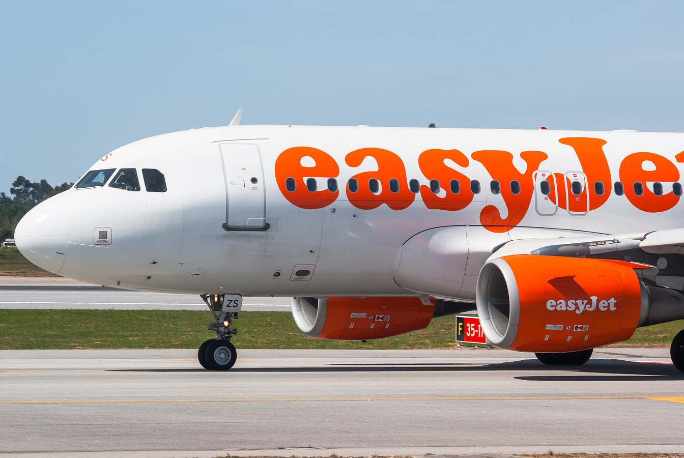 HB-JZS · Airbus A319-111 · (OPO / LPPR)