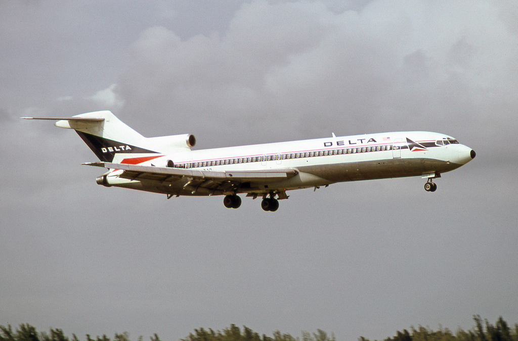 N1642 · Boeing 727-295 · (MIA / KMIA)