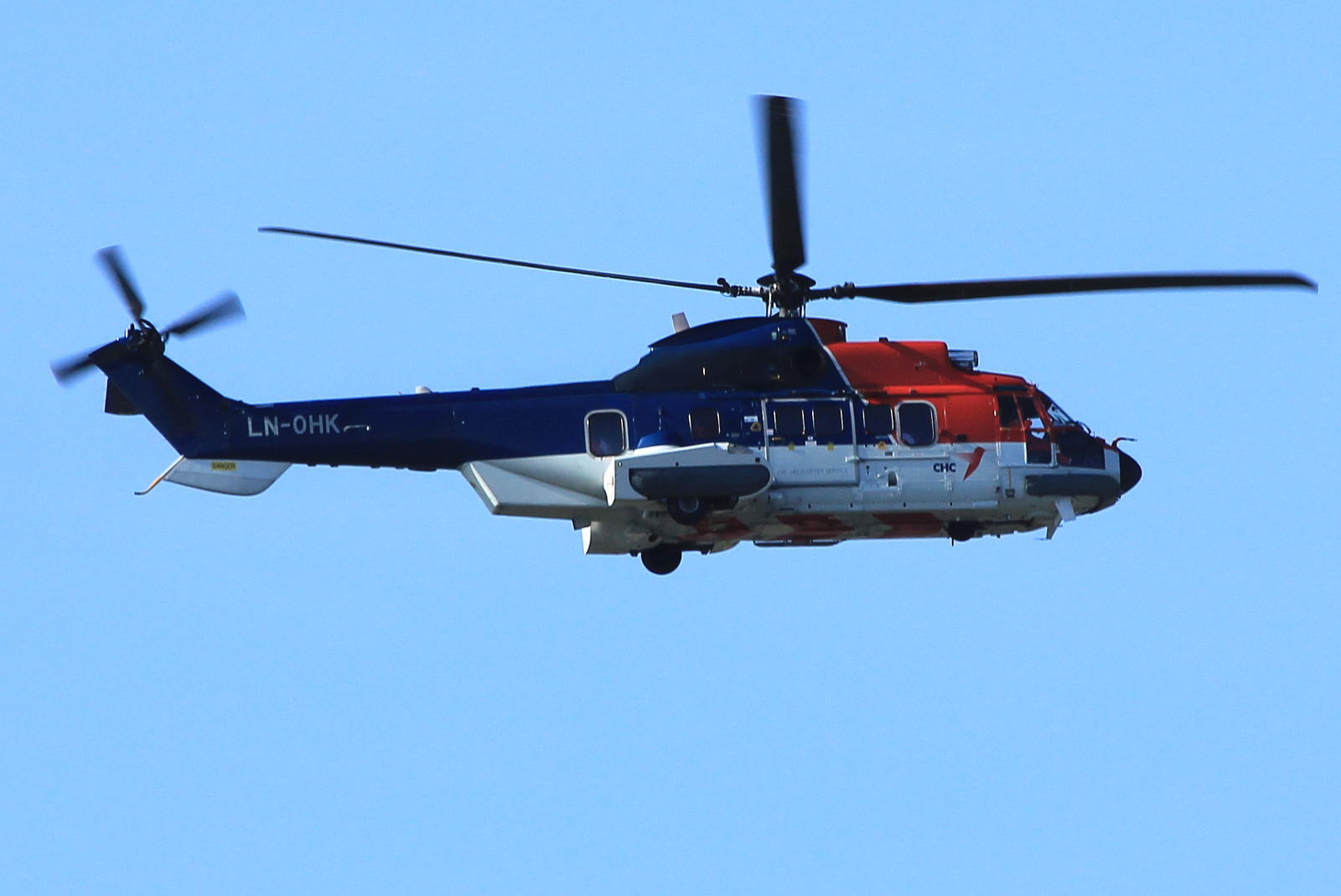 LN-OHK · Eurocopter AS332L2 Super Puma · (SVG / ENZV)
