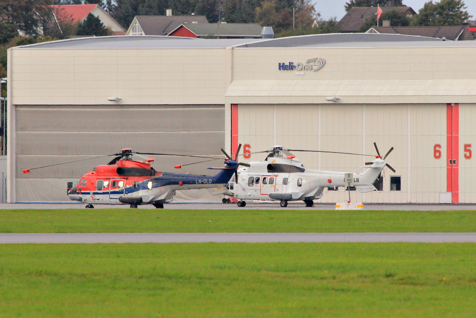 LN-OLD · Eurocopter AS332L2 Super Puma · (SVG / ENZV)