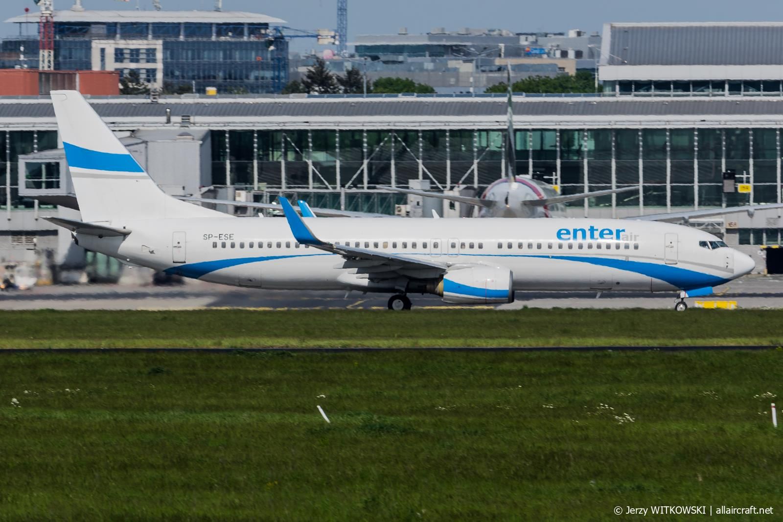 SP-ESE · Boeing 737-8Q8(WL) · (WAW / EPWA)