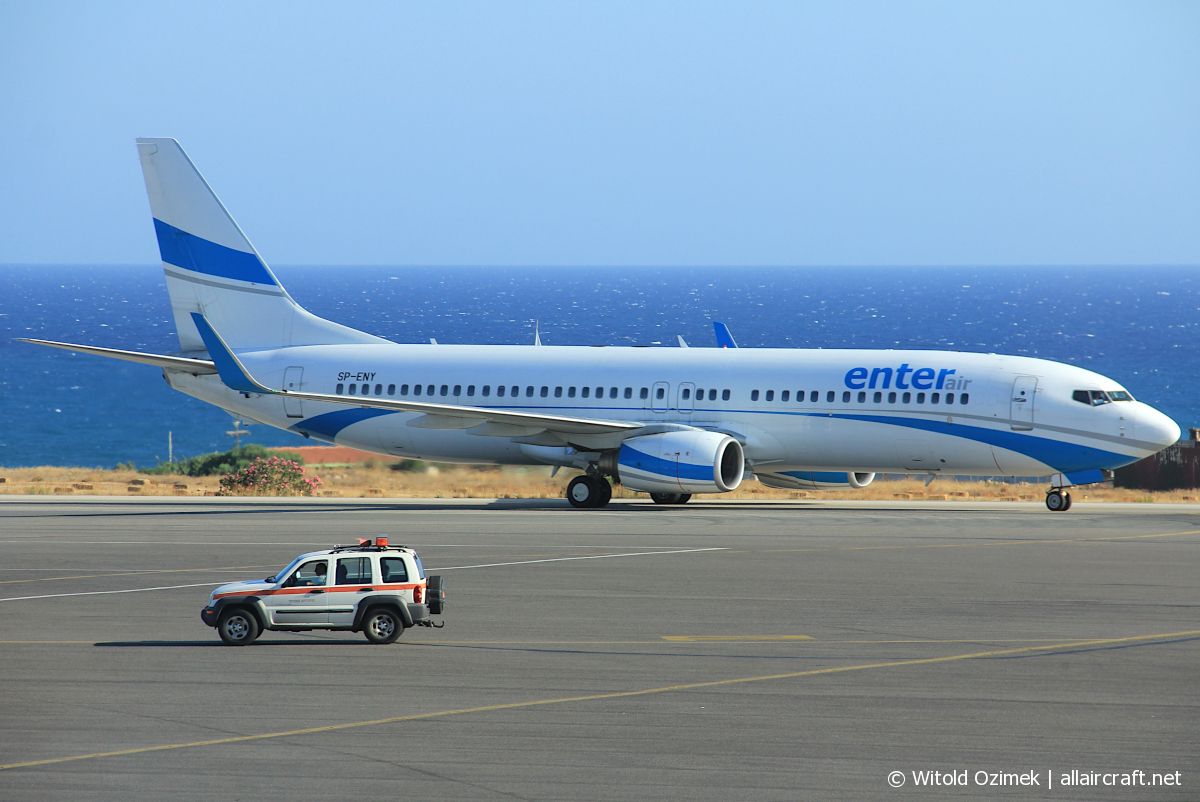 SP-ENY · Boeing 737-85N(WL) · (HER / LGIR)