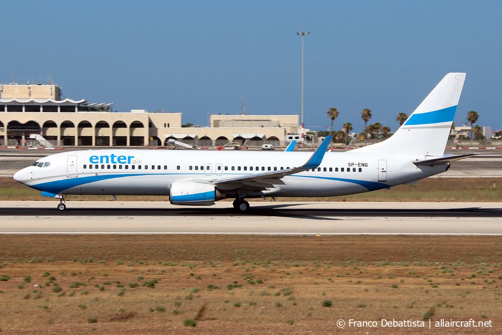 SP-ENQ · Boeing 737-85R(WL) · (MLA / LMML)