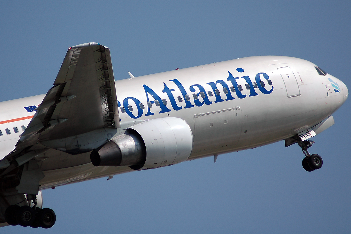 CS-TLO · Boeing 767-383/ER · (LIS / LPPT)