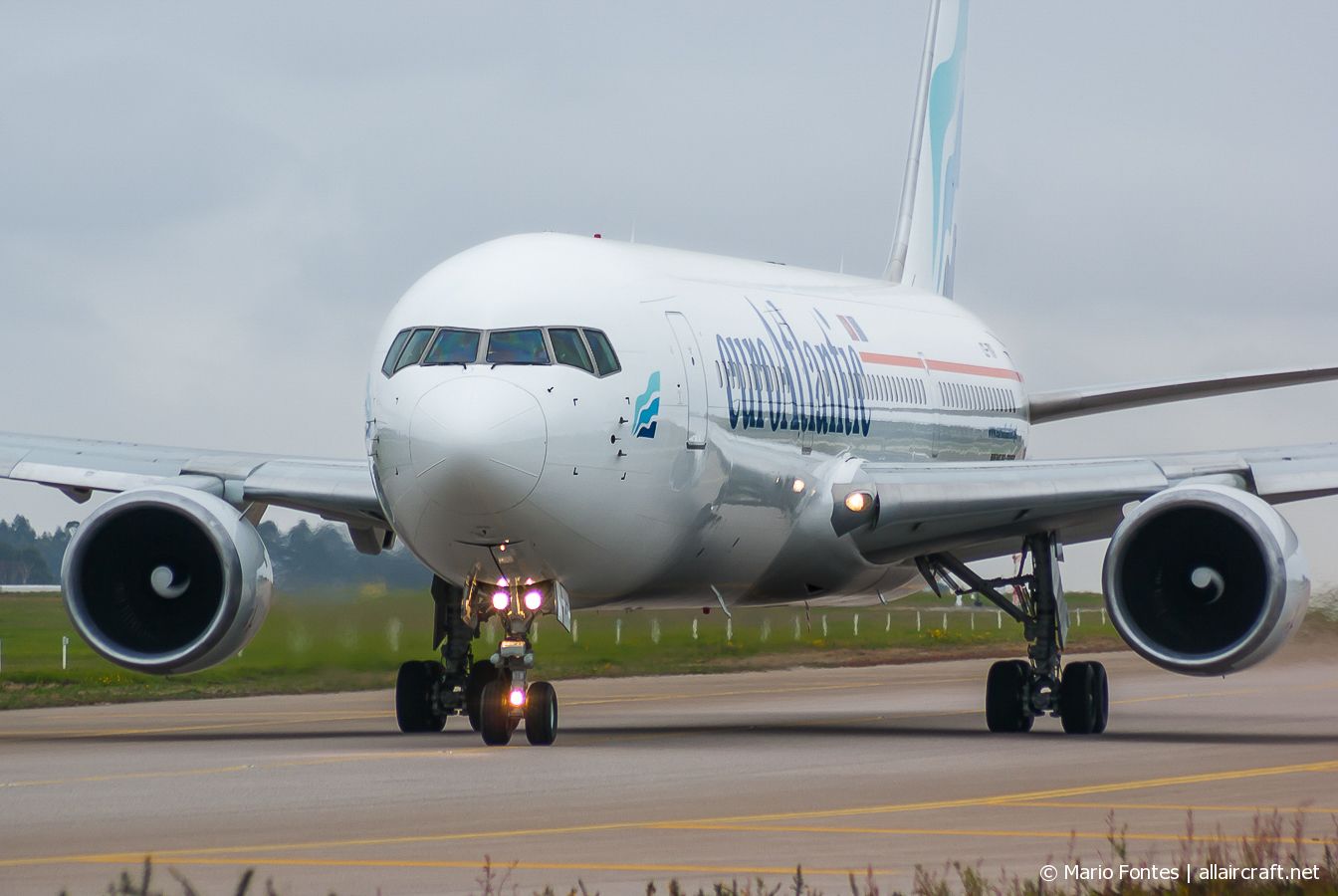 CS-TKR · Boeing 767-36N/ER · (OPO / LPPR)