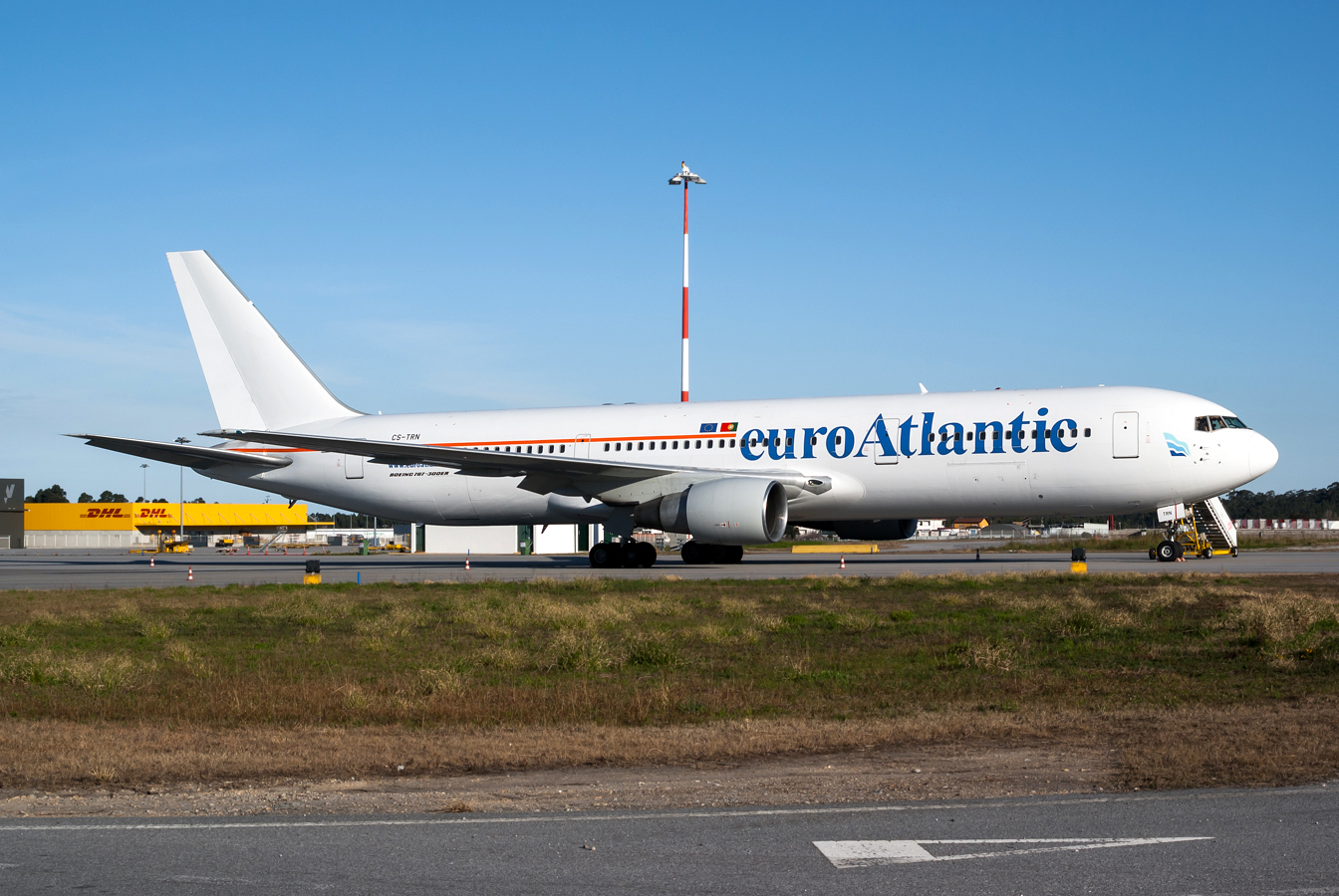 CS-TRN · Boeing 767-33A/ER · (OPO / LPPR)