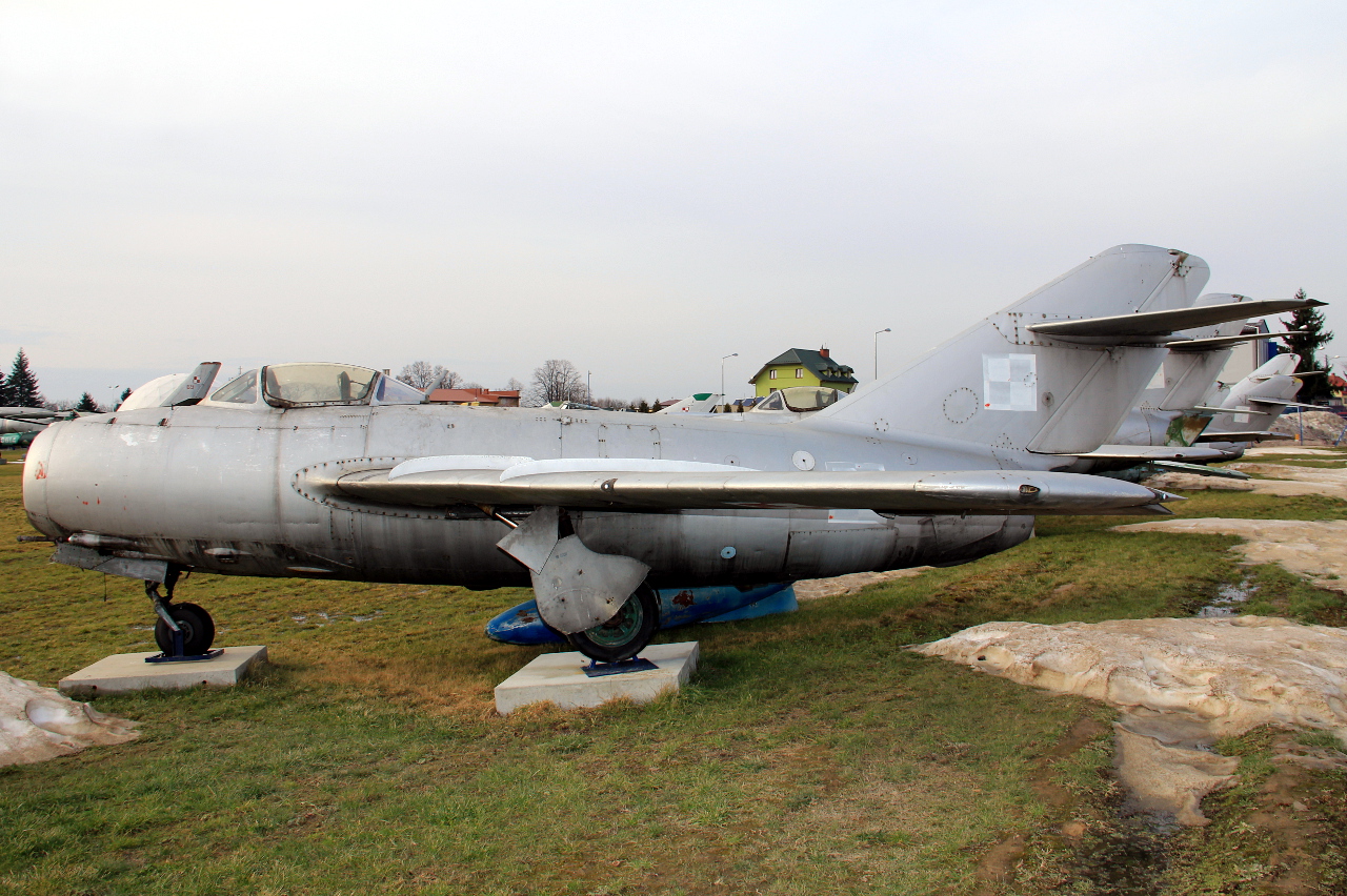 0311? · PZL Lim · (EPDE)