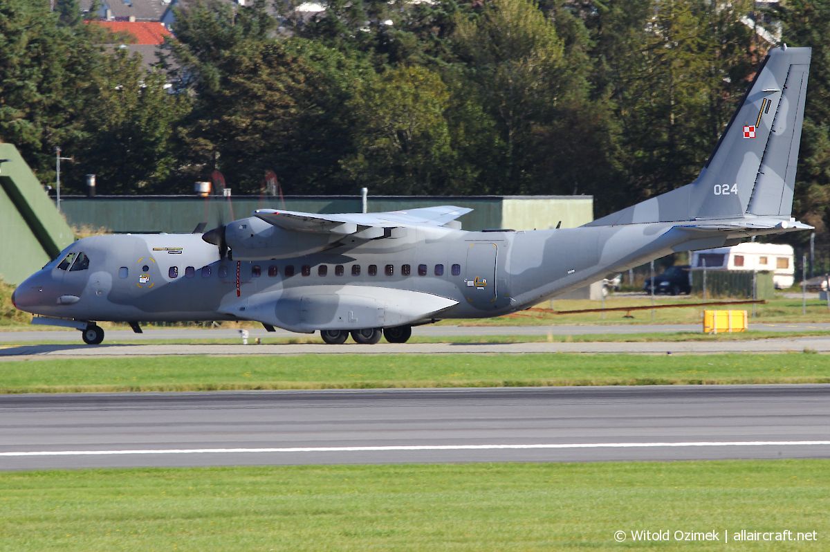 024 · CASA C-295M · (SVG / ENZV)