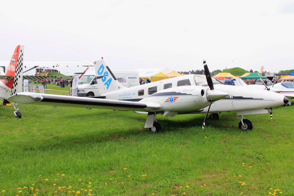 OK-DSP · Piper PA-34-220T Seneca IV · (LKHK / EHS)