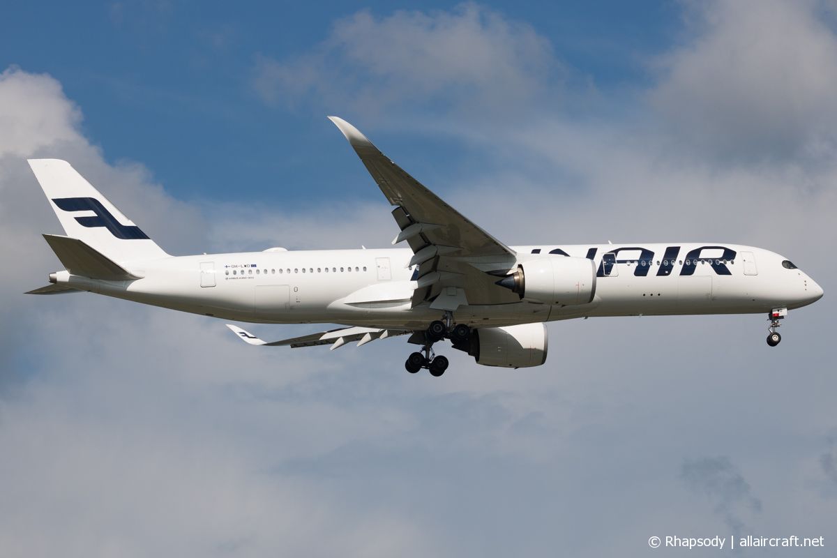 OH-LWD · Airbus A350-941 · (SIN / WSSS)