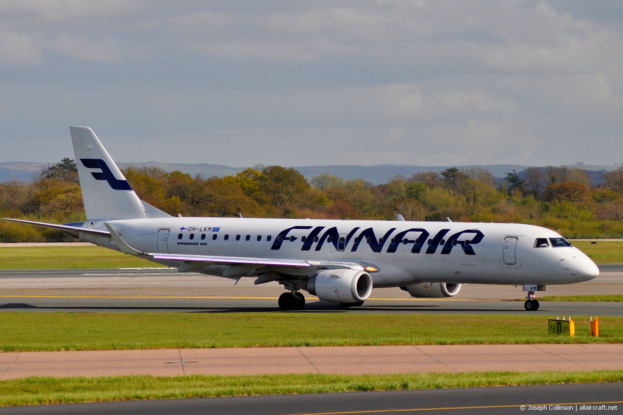 OH-LKM · Embraer 190-100LR · (MAN / EGCC)