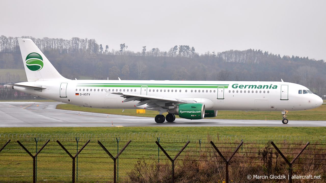 D-ASTV · Airbus A321-211 · (KRK / EPKK)