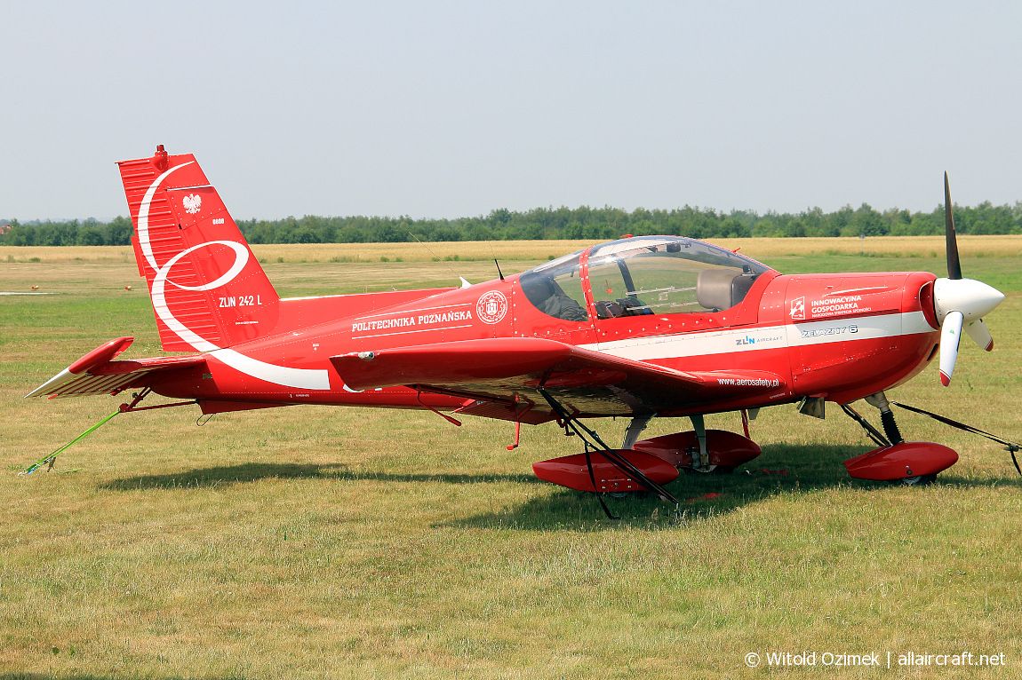 SP-UTB · Zlin Z-242L · EPRJ