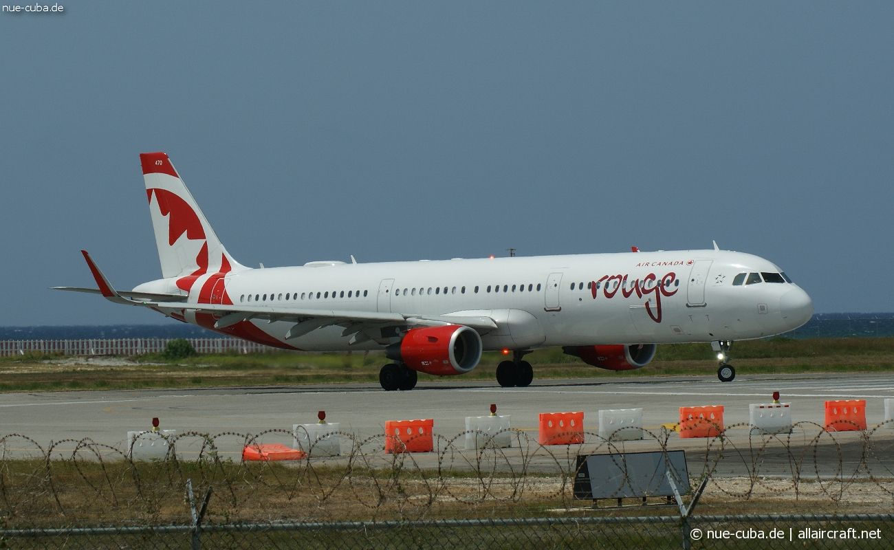 C-FJQD · Airbus A321-211 · (MBJ / MKJS)