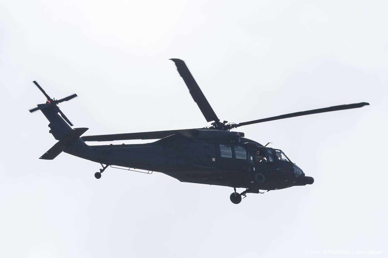 1302 · Sikorsky S-70i Black Hawk · (RDO / EPRA)