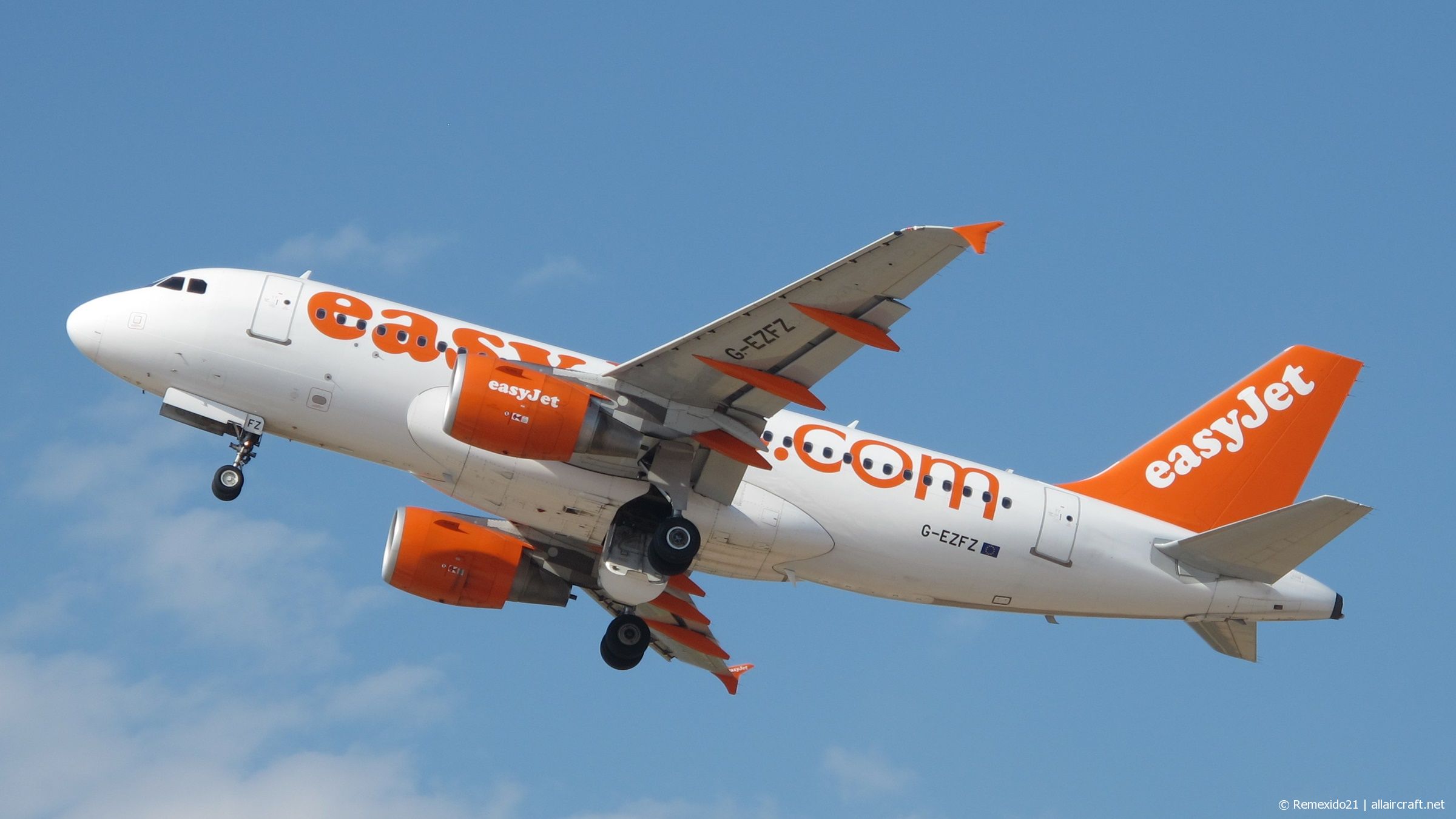 G-EZFZ · Airbus A319-111 · (FAO / LPFR)