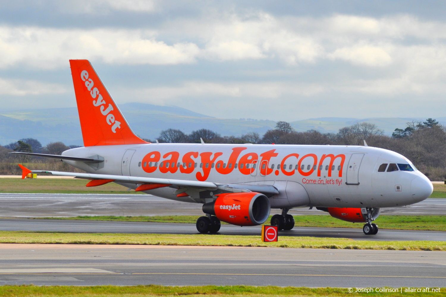G-EZIT · Airbus A319-111 · (MAN / EGCC)