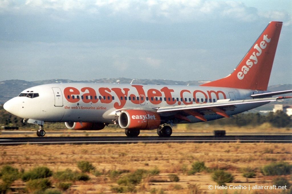 G-EZJS · Boeing 737-73V · (FAO / LPFR)