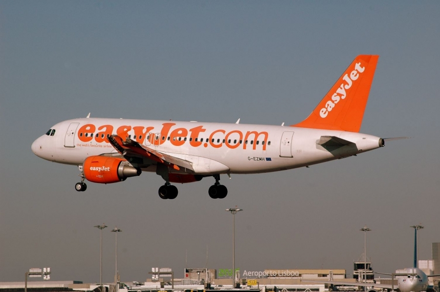 G-EZMH · Airbus A319-111 · (LIS / LPPT)