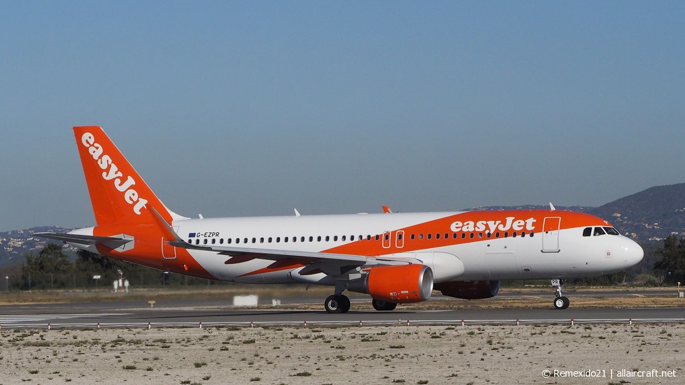 G-EZPR · Airbus A320-214(WL) · (FAO / LPFR)
