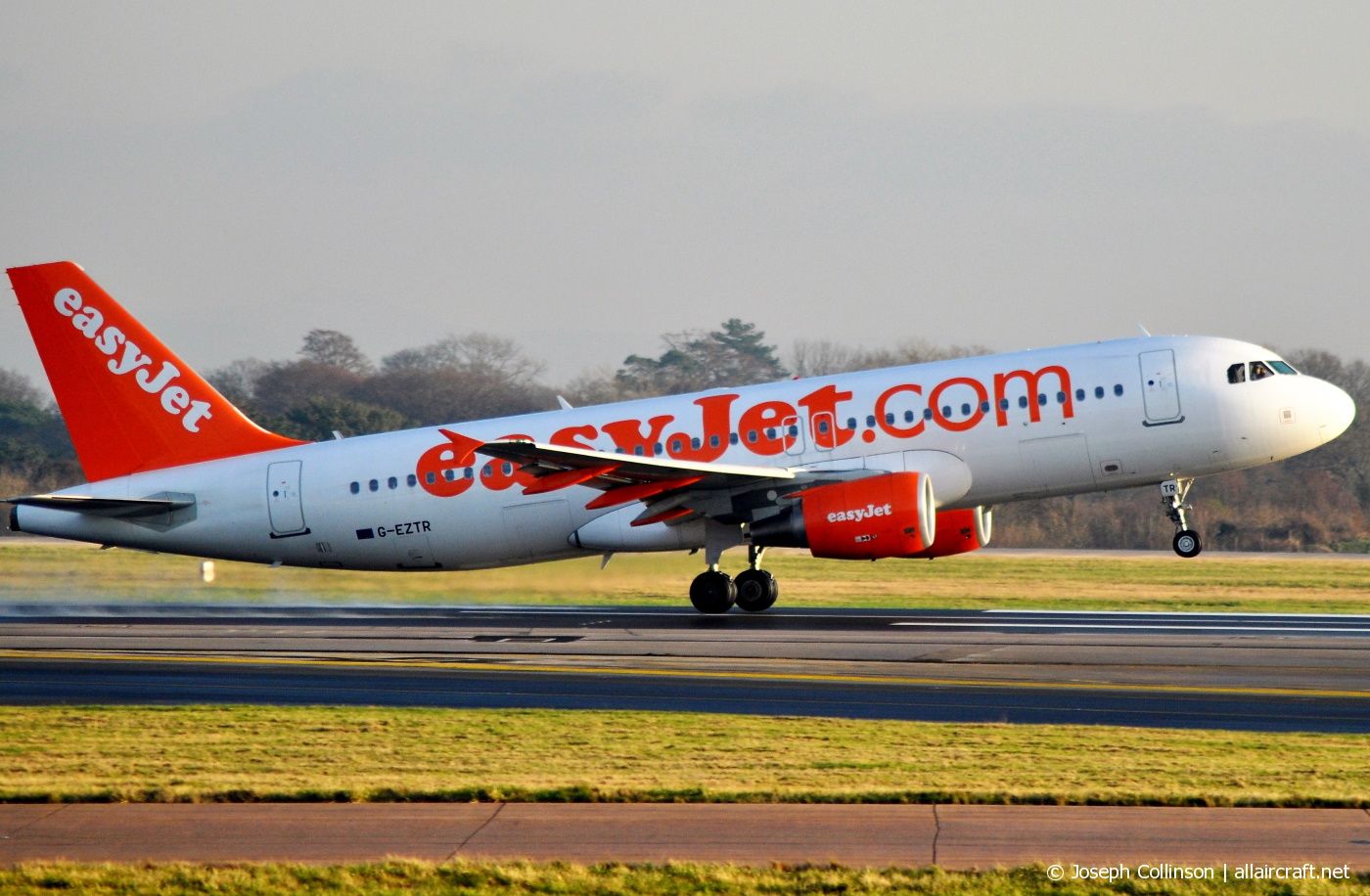 G-EZTR · Airbus A320-214 · (MAN / EGCC)