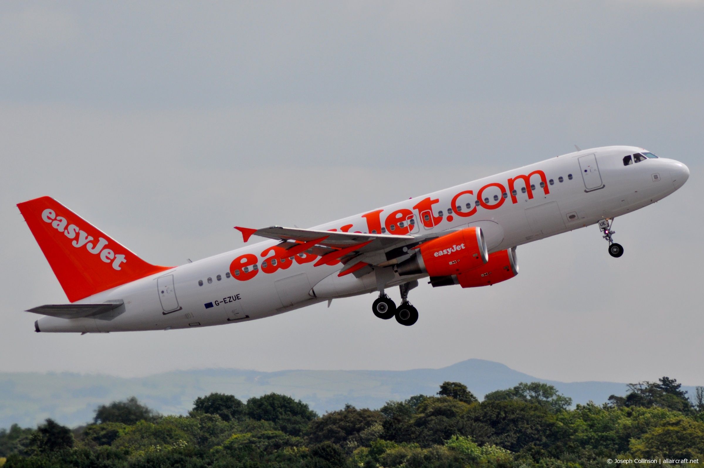 G-EZUE · Airbus A320-214 · (MAN / EGCC)