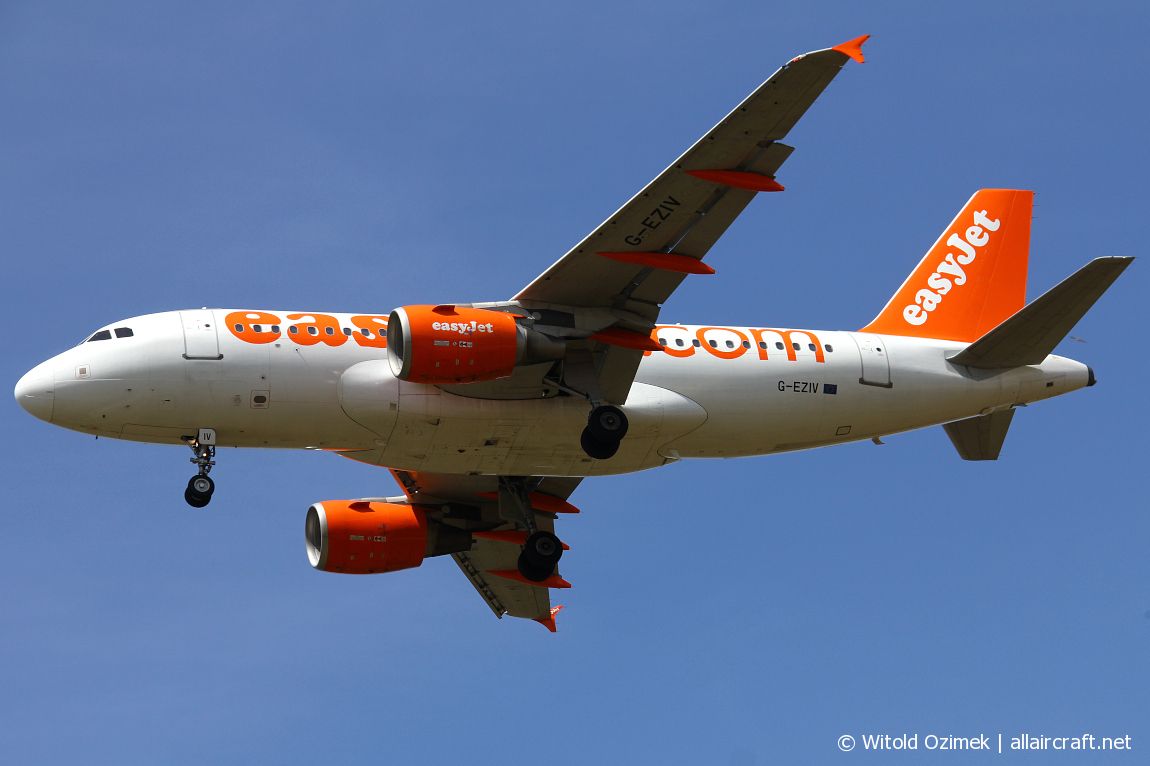 G-EZIV · Airbus A319-111 · (FCO / LIRF)