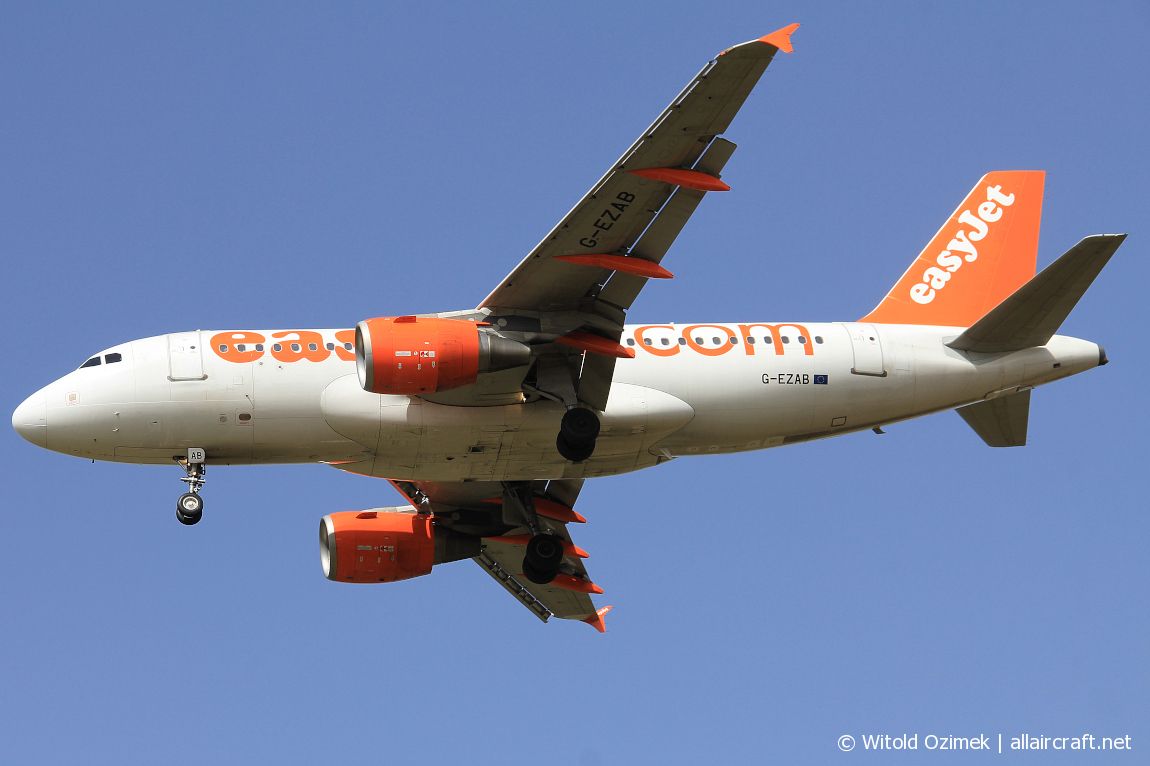 G-EZAB · Airbus A319-111 · (FCO / LIRF)